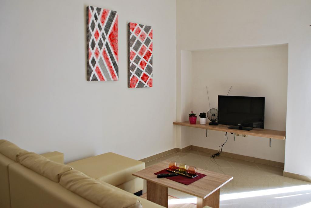 Apartment Mateo Šajini Camera foto